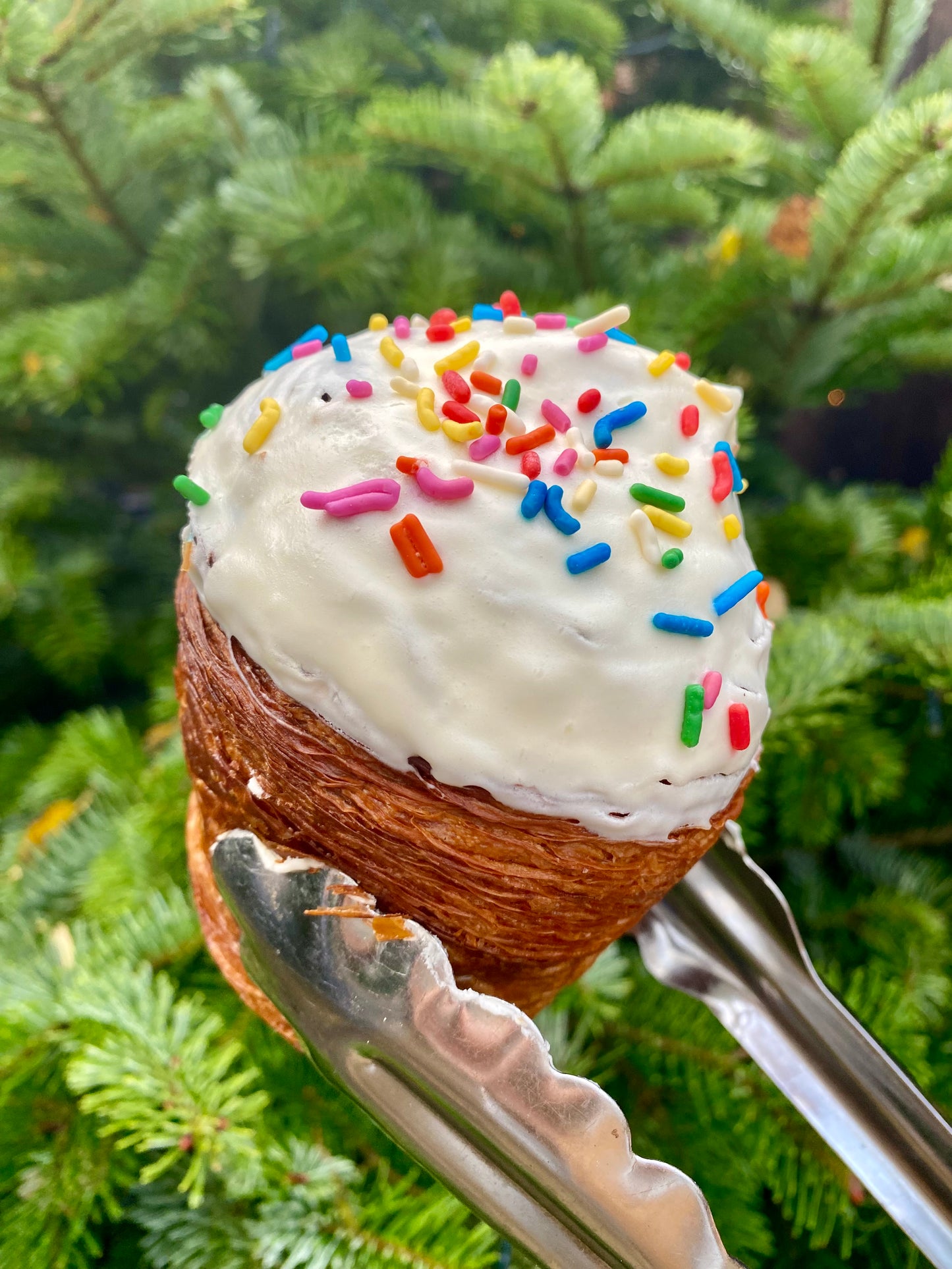 Trifle Cruffin
